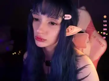Liniq  live sex cam