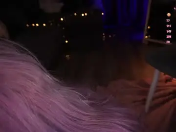 Liniq  live sex cam
