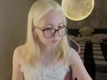 Mollyy_snow  live sex cam