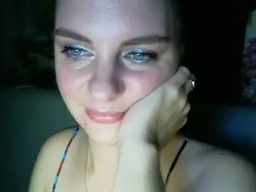 Neravia  live sex cam
