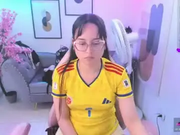 Shady_bug  live sex cam
