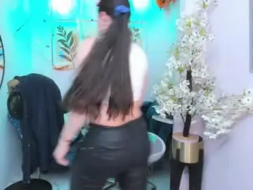 Shady_bug  live sex cam