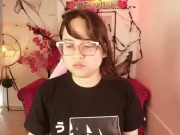Shady_bug  live sex cam