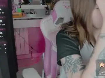 Smokykira  live sex cam