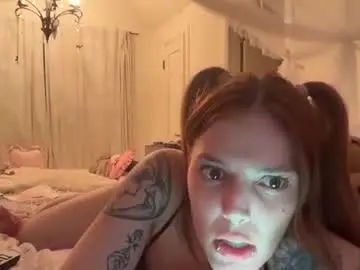 Ur_little_kitten144  live sex cam