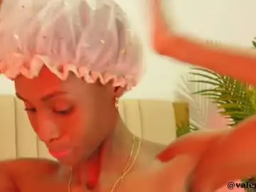 Valery_swan1  live sex cam