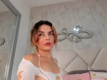 Amythyst_violet  live sex cam