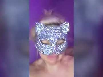 Ashleyy_diamond  live sex cam