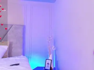 Cloeemilleer  live sex cam