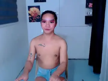 Crytastal_lust1212  live sex cam