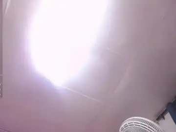 Danna7cute  live sex cam