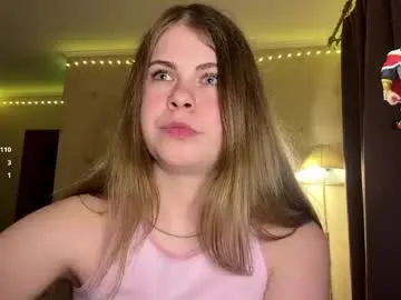 Helenjoyne  live sex cam