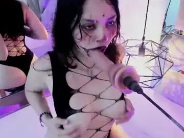 Iliy_  live sex cam