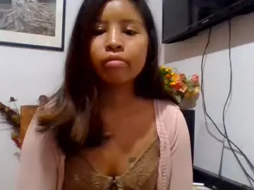 Karmellah  live sex cam