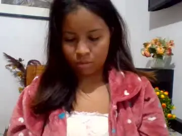 Karmellah  live sex cam