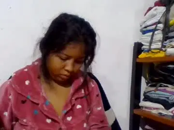 Karmellah  live sex cam