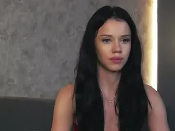 Lunnahayses  live sex cam