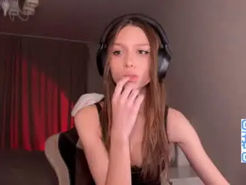 Milamiuu  live sex cam
