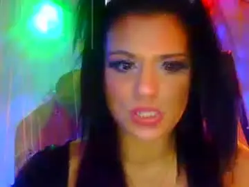 Ovmilf  live sex cam