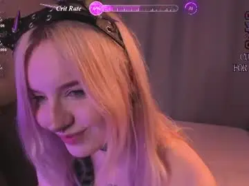 Piginnya  live sex cam