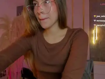 Riley_sierra  live sex cam
