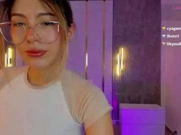 Riley_sierra  live sex cam