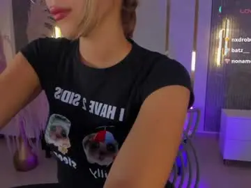 Riley_sierra  live sex cam