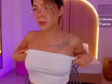 Riley_sierra  live sex cam