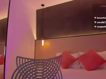 Riley_sierra  live sex cam