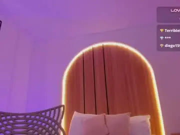 Riley_sierra  live sex cam