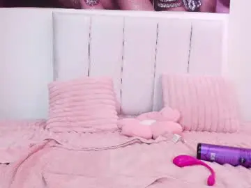 Skinny_hailey1  live sex cam