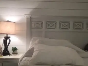 Southrnbelle03  live sex cam