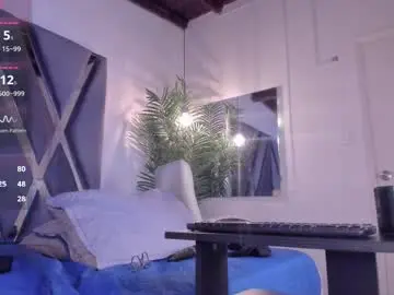 Strong_girl_  live sex cam