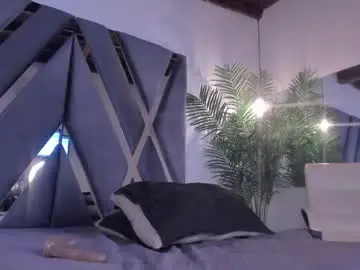 Strong_girl_  live sex cam