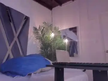 Strong_girl_  live sex cam