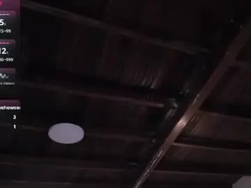 Strong_girl_  live sex cam