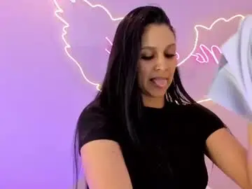 Talianahernandez  live sex cam