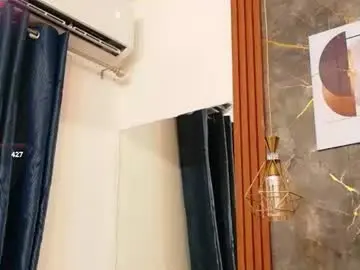 Thin_eva  live sex cam