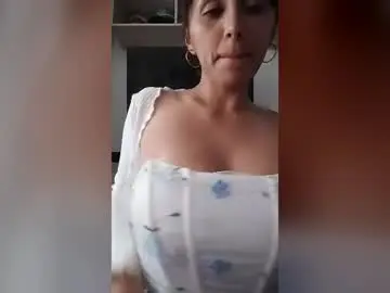 Tiffani__love  live sex cam