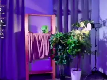 Tomie_kawakam1  live sex cam