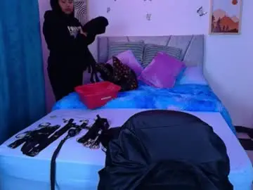 Victoria_16_  live sex cam