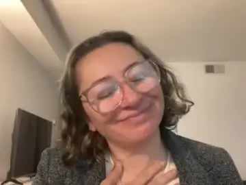 Weluvlove4ever  live sex cam