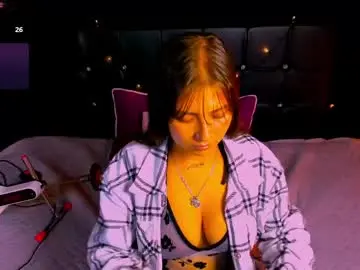 Cata_lover1  live sex cam