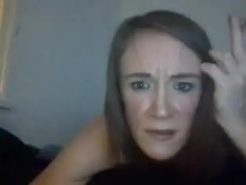 Dirtygingerfuckers  live sex cam