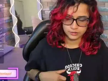 Kristen_tay  live sex cam