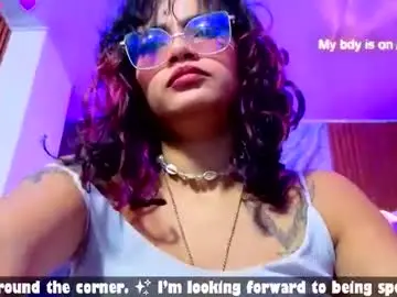 Kristen_tay  live sex cam