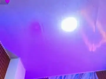 Kristen_tay  live sex cam
