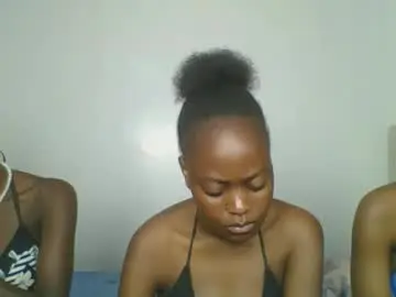 Maira_luv1  live sex cam