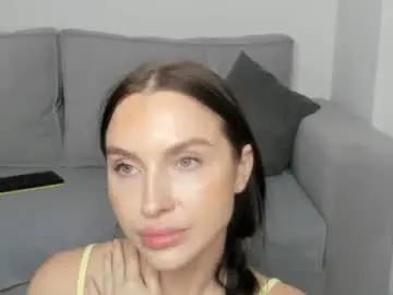 Me_lina_  live sex cam