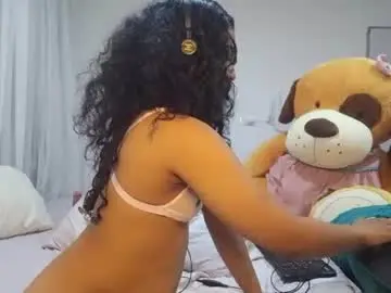 Porschechampagne  live sex cam